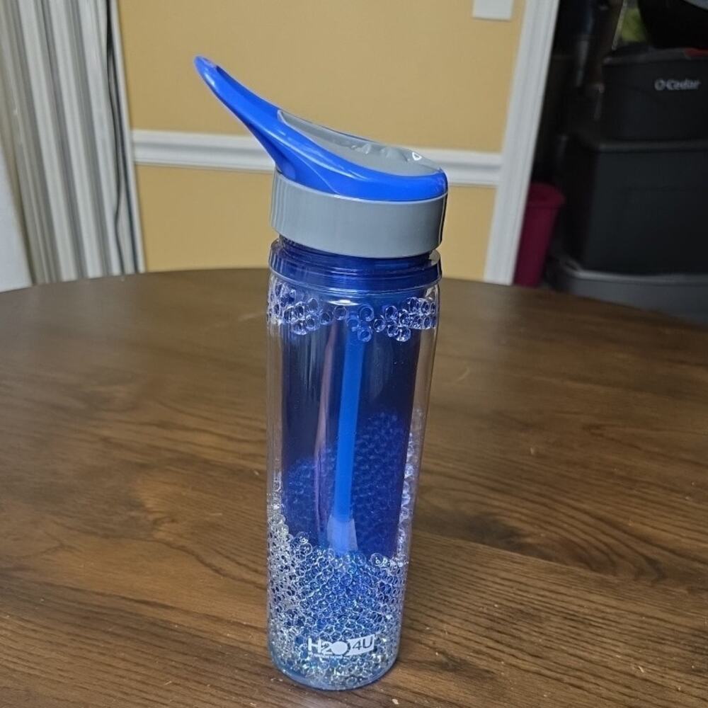 H2O4U Waterโ Bottle by Gibson Home Blue with Freezer Gel Beads 16 oz